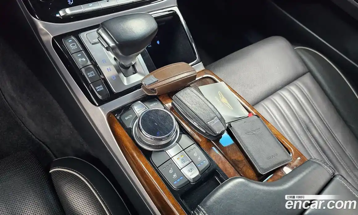 Genesis EQ900 2016 3.8 Автомат в Москве № 22040, фото 13