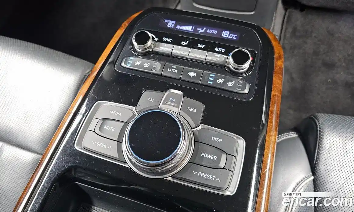 Genesis EQ900 2016 3.8 Автомат в Москве № 22040, фото 15