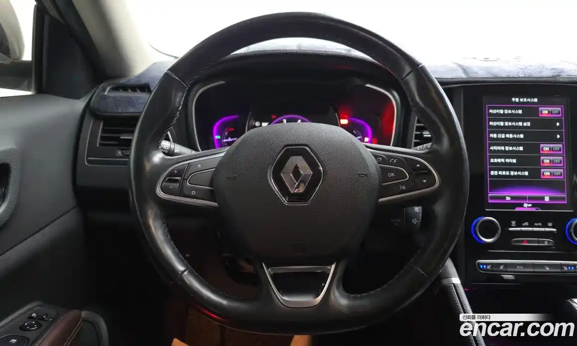 Renault QM6 2019 2.0 Автомат в Москве № 225997, фото 8