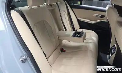 BMW 3-Series 2024 2.0 Автомат в Москве № 228167, миниатюра 6