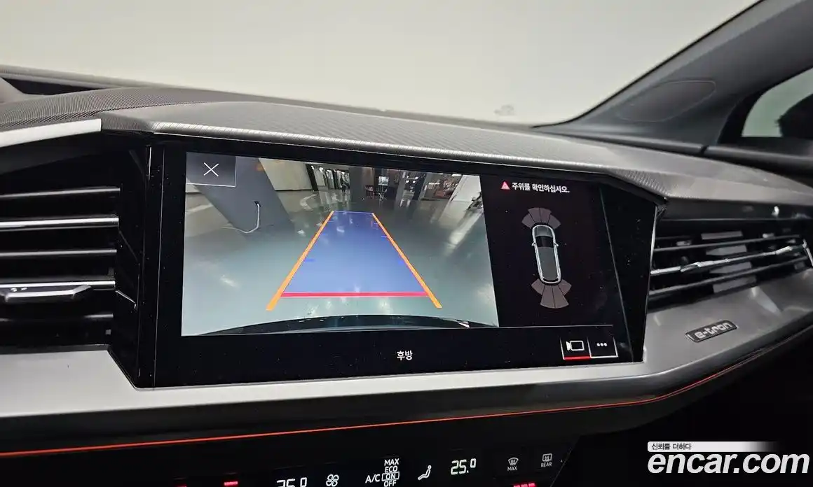 Audi Q4 e-tron 2023 0.2 Автомат в Москве № 230003, фото 9