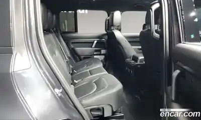 Land Rover Defender 2024 3.0 Автомат в Москве № 231134, миниатюра 6