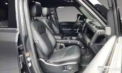 Land Rover Defender 2024 3.0 Автомат в Москве № 231134, миниатюра 7