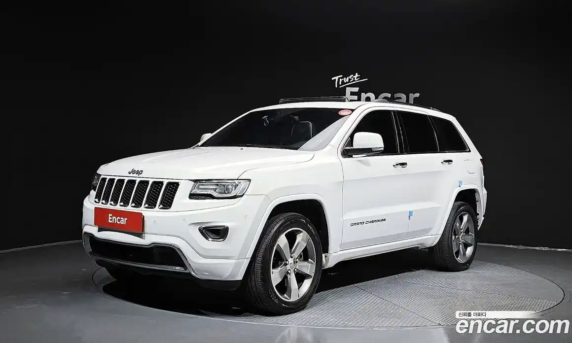 Jeep Cherokee 2015 3.0 Автомат в Москве № 232765, фото 4