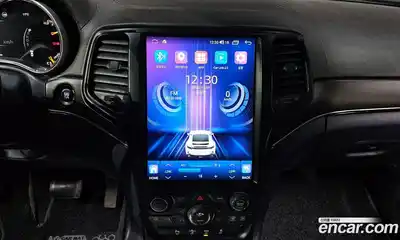 Jeep Cherokee 2015 3.0 Автомат в Москве № 232765, миниатюра 8