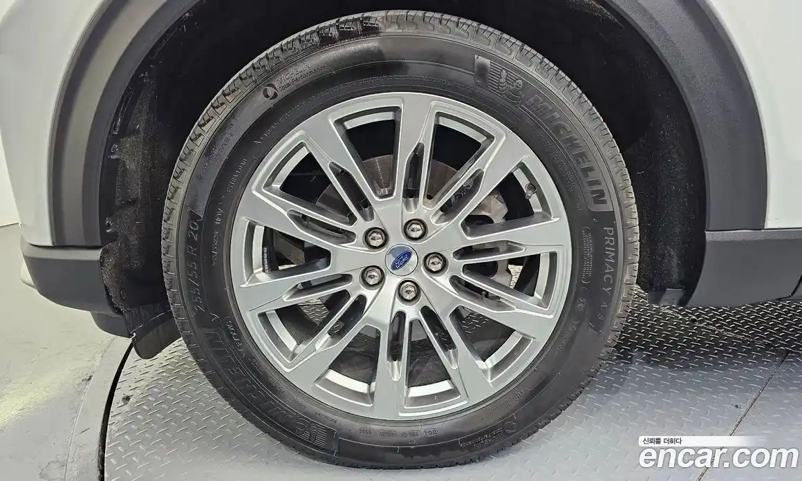 Ford Explorer 2025 2.3 Автомат в Москве № 233139, фото 3