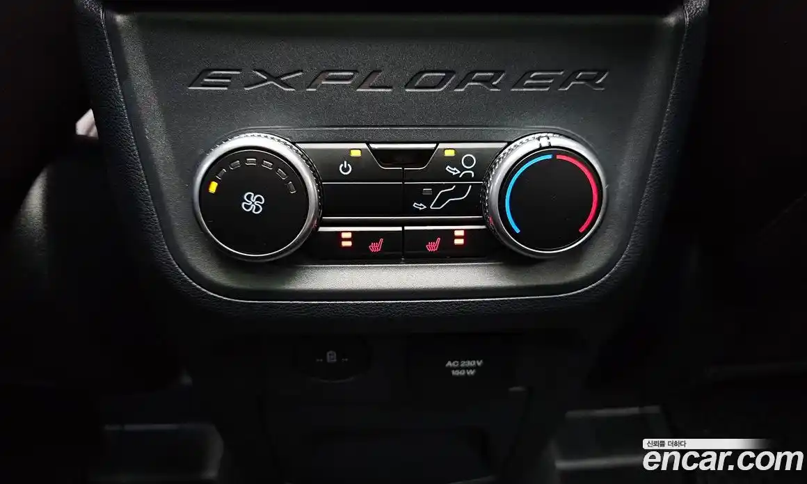 Ford Explorer 2025 2.3 Автомат в Москве № 233139, фото 4