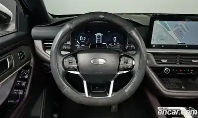 Ford Explorer 2025 2.3 Автомат в Москве № 233139, миниатюра 8