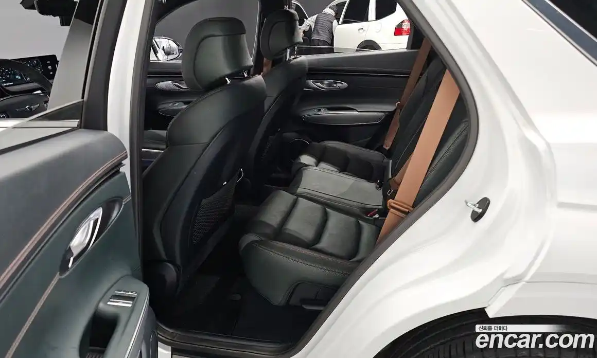 Genesis GV70 2021 2.5 Автомат в Москве № 23607, фото 3