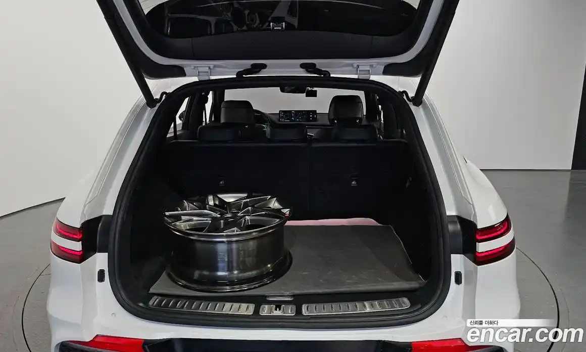 Genesis GV70 2021 2.5 Автомат в Москве № 23607, фото 9