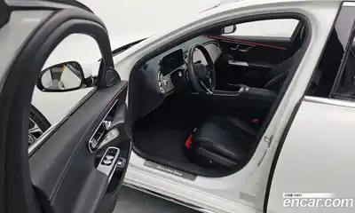 Mercedes-Benz E-Class 2025 2.0 Автомат в Москве № 237986, миниатюра 4