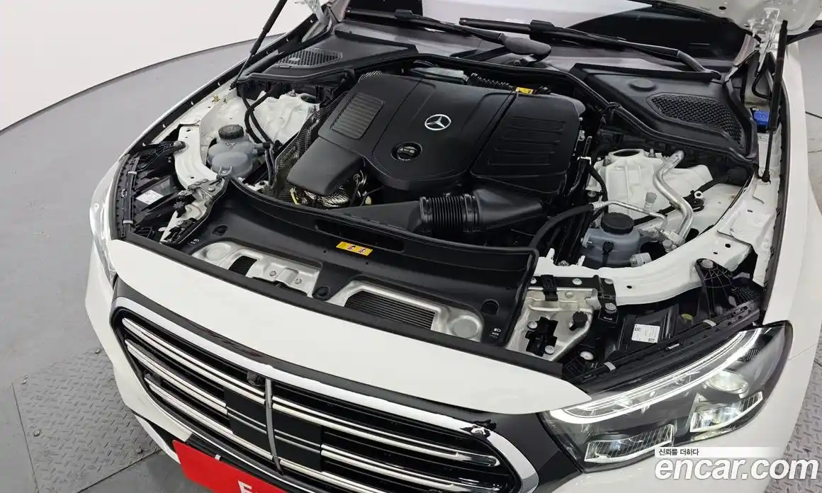 Mercedes-Benz E-Class 2025 2.0 Автомат в Москве № 237986, фото 8