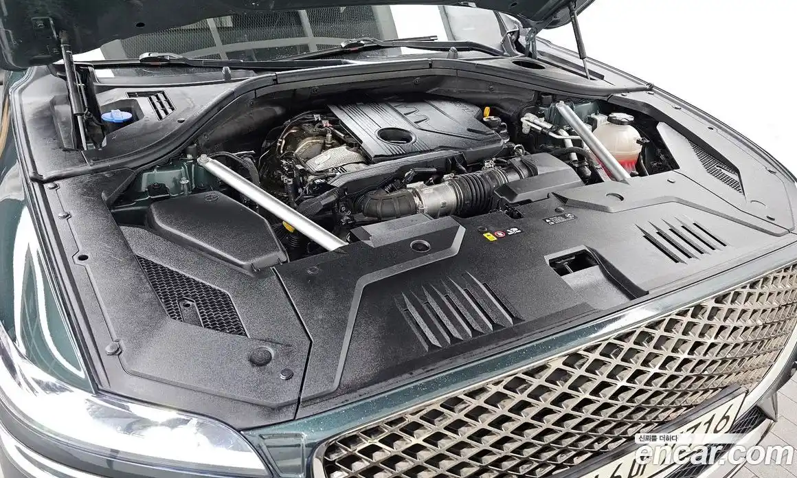 Genesis GV70 2021 2.2 Автомат в Москве № 23906, фото 4