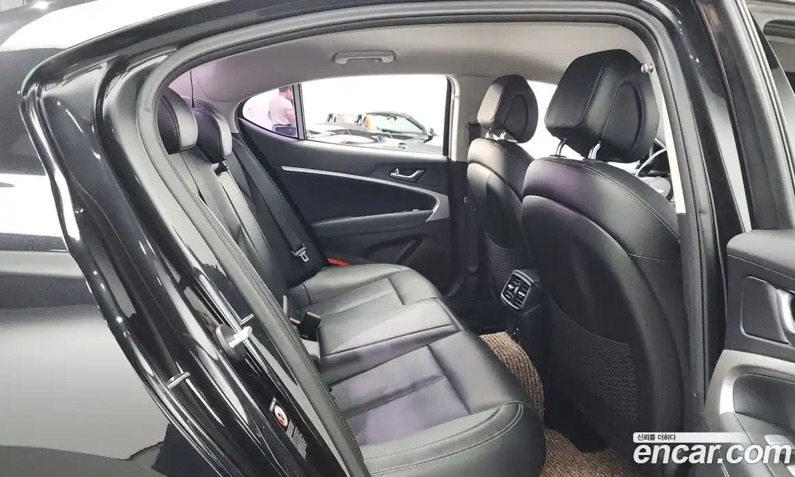 Genesis G70 2018 2.2 Автомат в Москве № 24900, фото 12