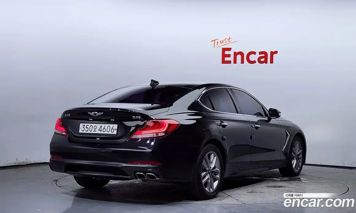 Genesis G70 2018 2.2 Автомат в Москве № 24900, фото 3