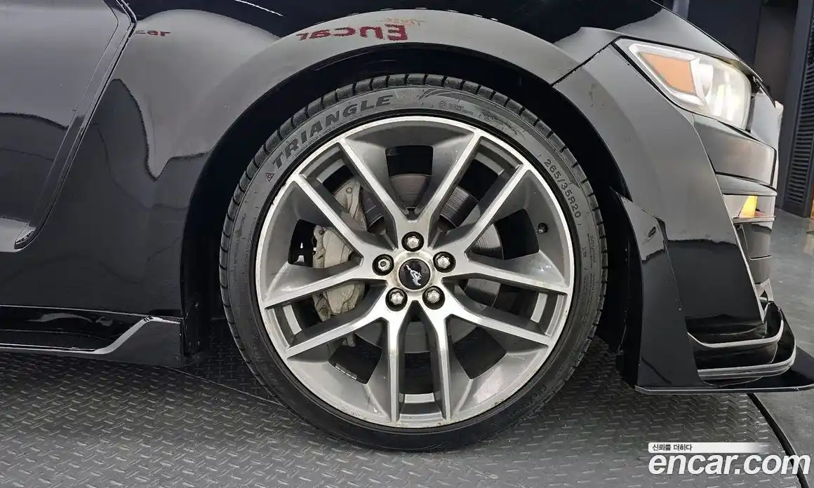 Ford Mustang 2017 5.0 Автомат в Москве № 255683, фото 11