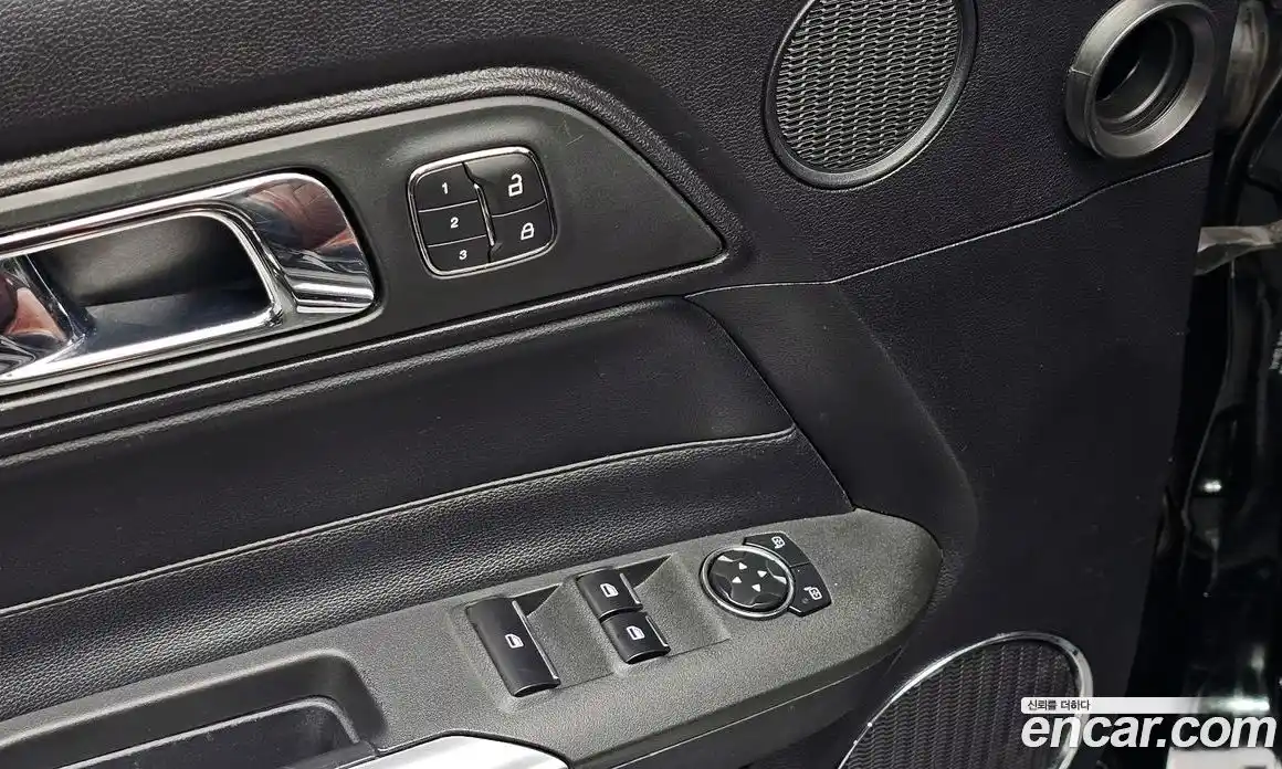 Ford Mustang 2017 5.0 Автомат в Москве № 255683, фото 17