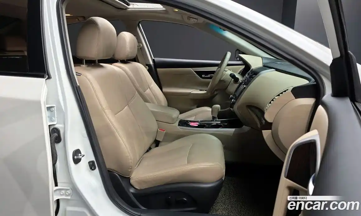 Nissan Altima 2016 2.5 Автомат в Москве № 263494, фото 3