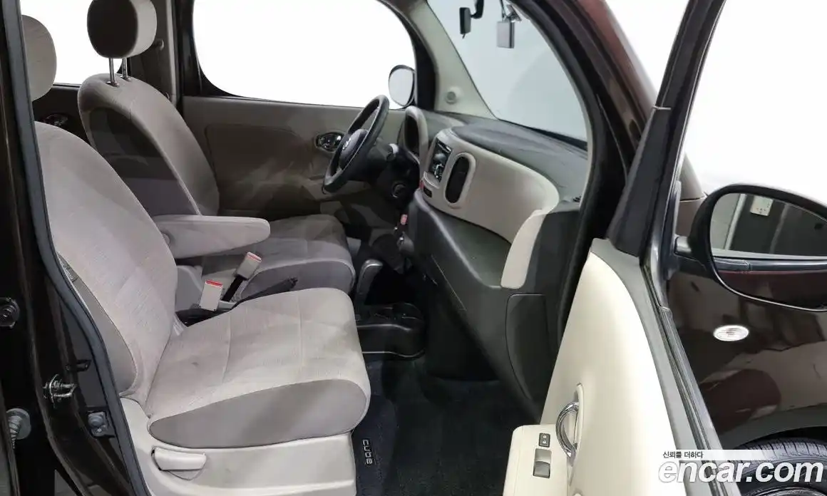 Nissan Cube 2011 1.8 Автомат в Москве № 263504, фото 13