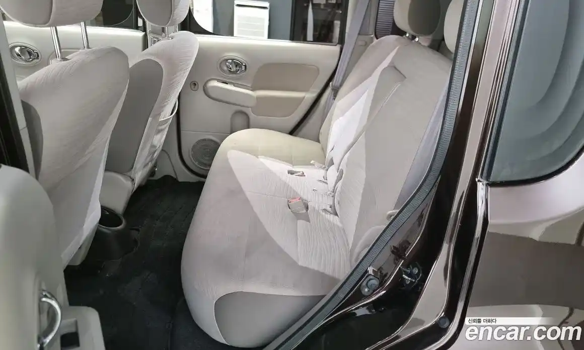 Nissan Cube 2011 1.8 Автомат в Москве № 263504, фото 19