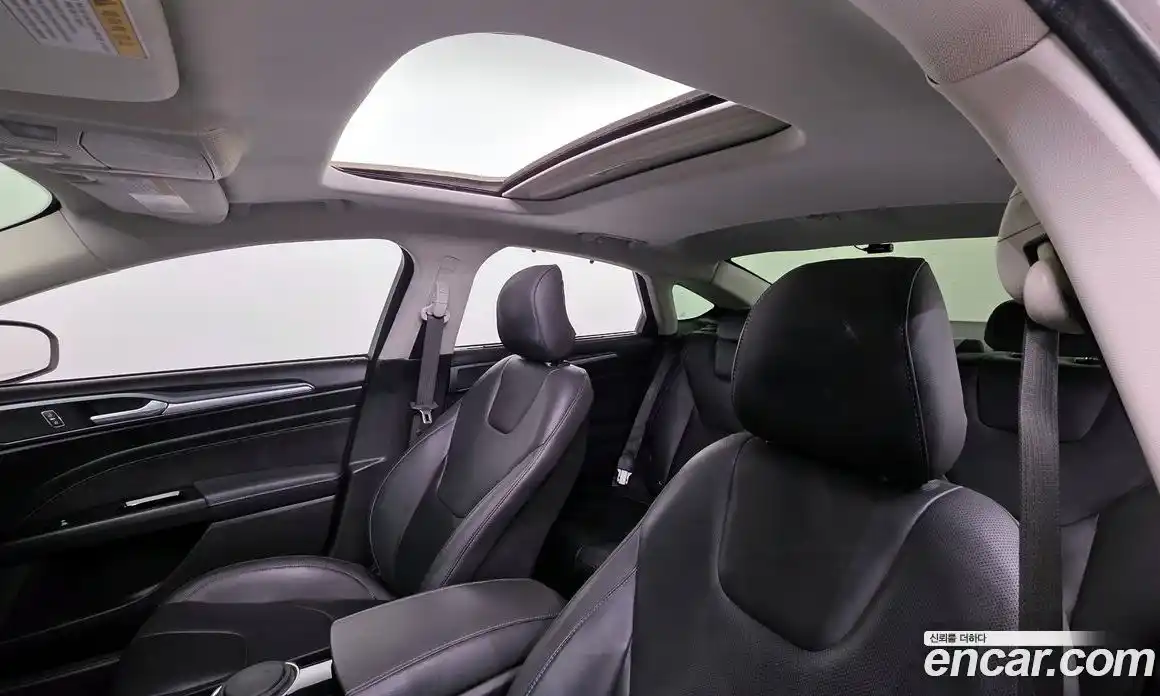 Ford Mondeo 2015 2.0 Автомат в Москве № 281644, фото 18