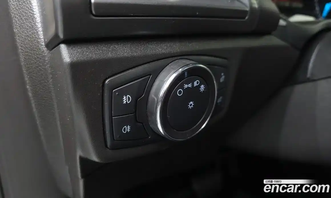 Ford Mondeo 2015 2.0 Автомат в Москве № 281644, фото 3