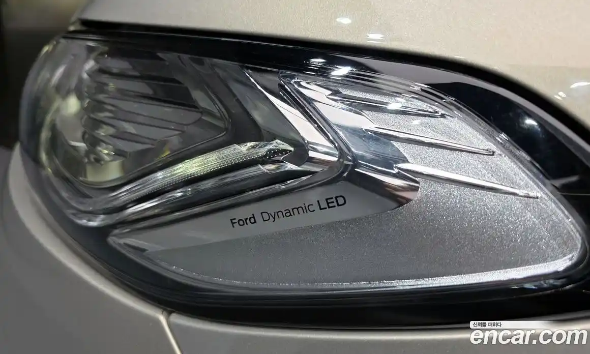 Ford Mondeo 2015 2.0 Автомат в Москве № 281644, фото 10