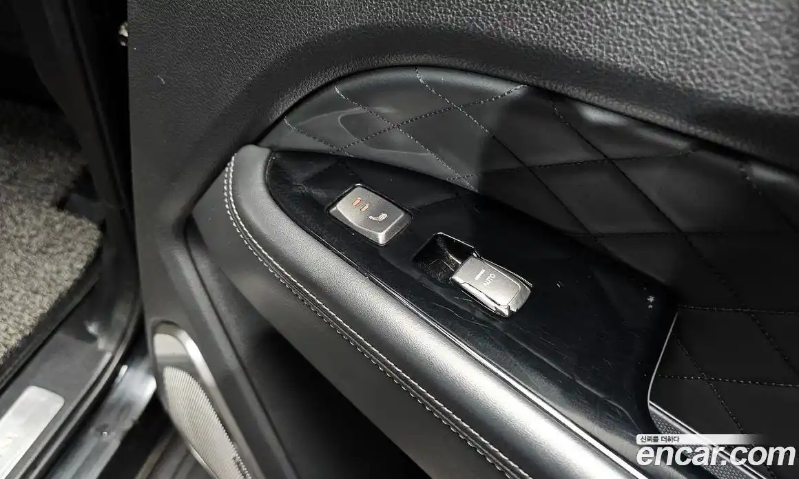 SsangYong Rexton 2018 2.2 Автомат в Москве № 28272, фото 5