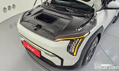 Kia EV3 2025 0.2 Автомат в Москве № 285949, миниатюра 4