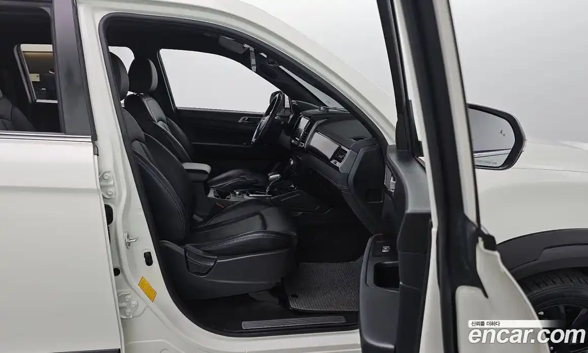 SsangYong Rexton 2023 2.2 Автомат в Москве № 29009, фото 7