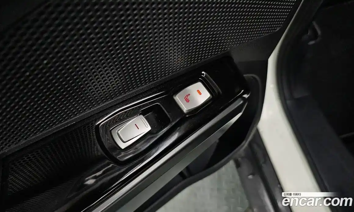 SsangYong TIBOLI 2017 1.6 Автомат в Москве № 29138, фото 14