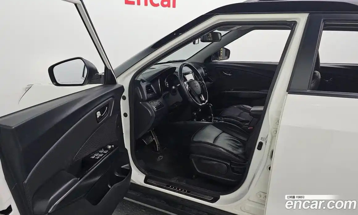 SsangYong TIBOLI 2017 1.6 Автомат в Москве № 29138, фото 6