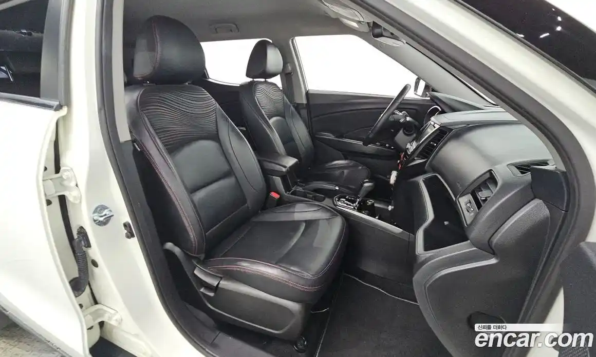 SsangYong TIBOLI 2017 1.6 Автомат в Москве № 29138, фото 9