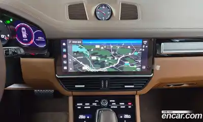 Porsche Cayenne 2023 3.0 Автомат в Москве № 294088, миниатюра 9