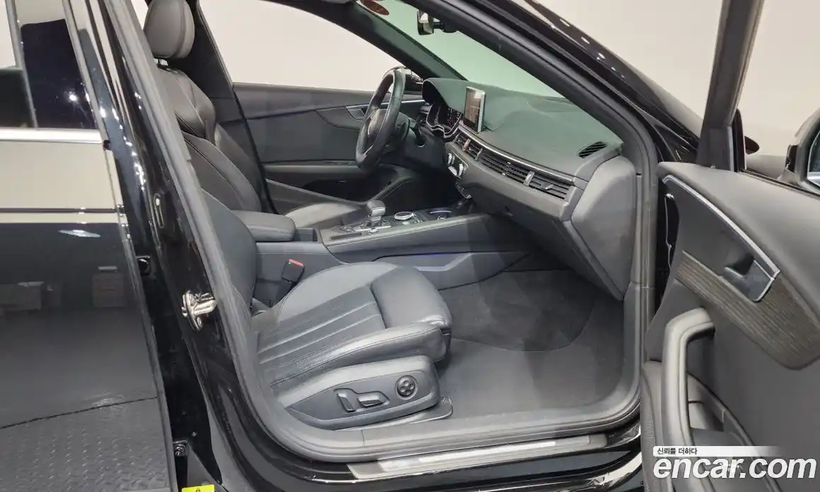 Audi A4 2019 2.0 Автомат в Москве № 311992, фото 15