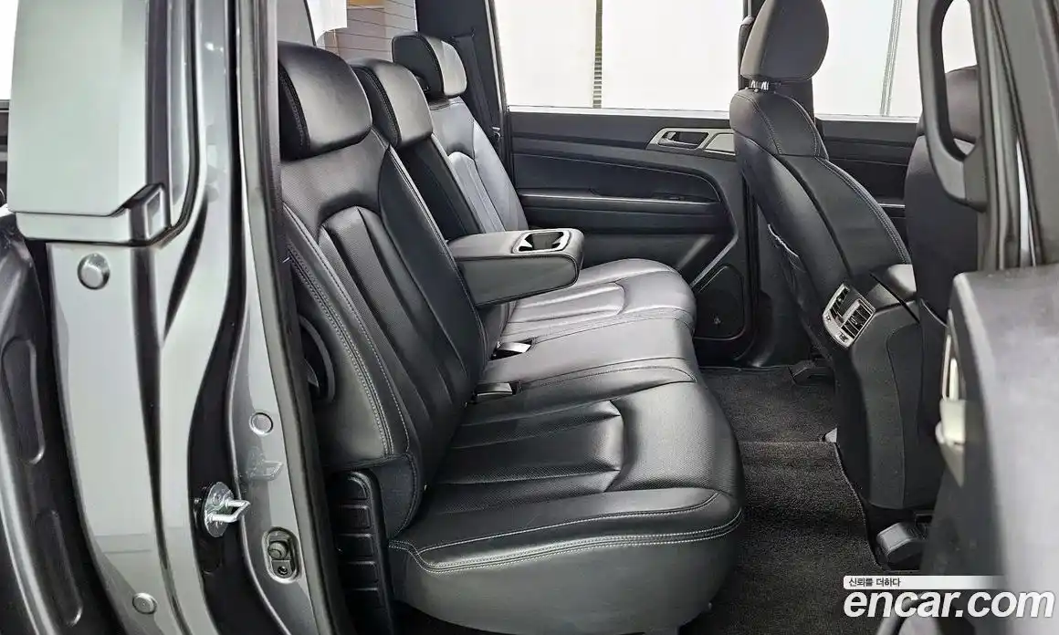 SsangYong Rexton 2019 2.2 Автомат в Москве № 324160, фото 11