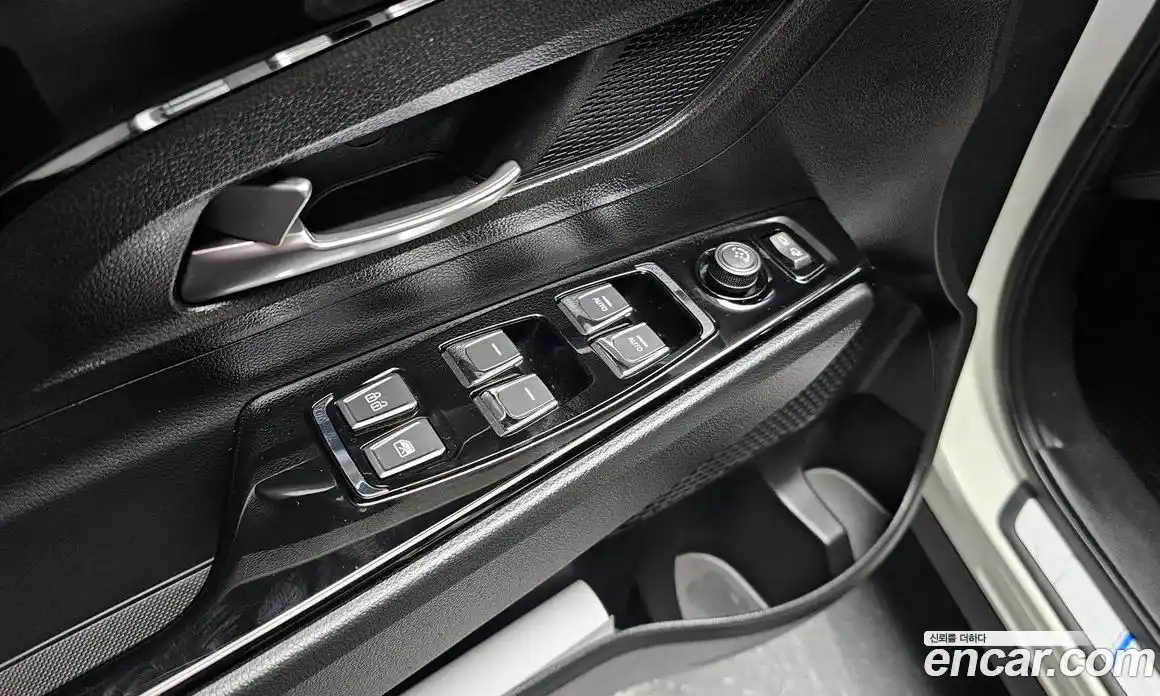 SsangYong Korando 2024 1.5 Автомат в Москве № 32444, фото 9