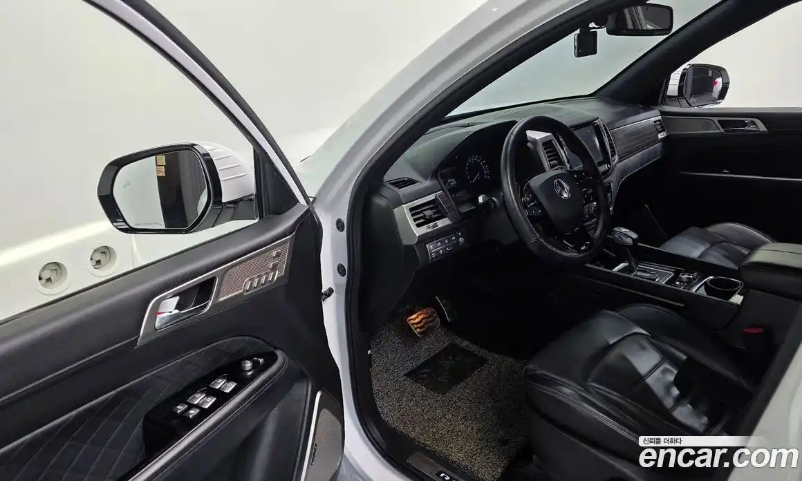SsangYong Rexton 2018 2.2 Автомат в Москве № 34412, фото 13