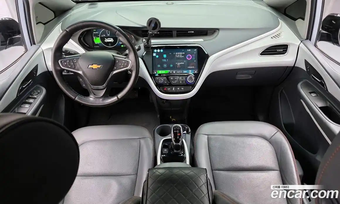 Chevrolet Bolt EV 2018 0.2 Автомат в Москве № 39014, фото 12