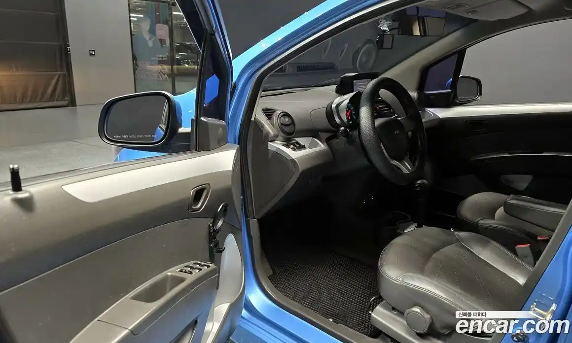 Chevrolet Spark 2014 1.0 Автомат в Москве № 41084, фото 12