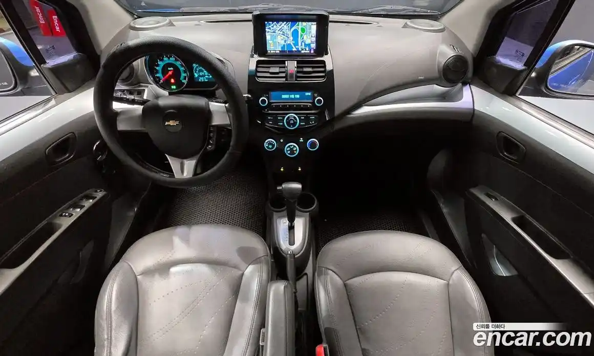 Chevrolet Spark 2014 1.0 Автомат в Москве № 41084, фото 16