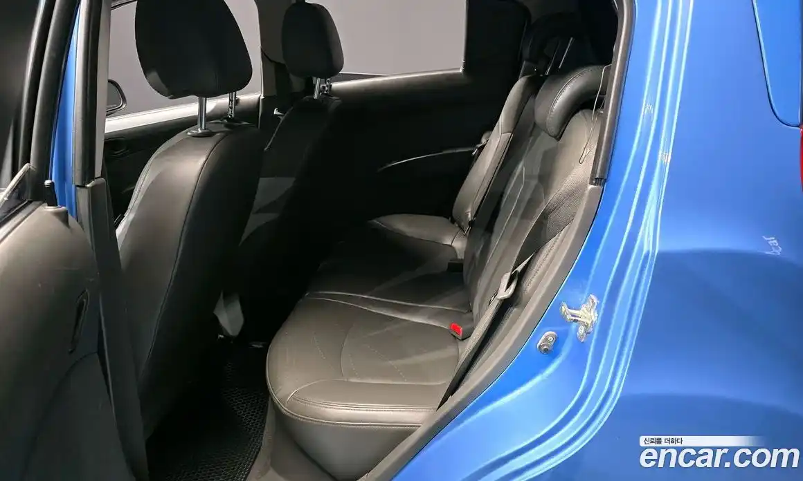 Chevrolet Spark 2014 1.0 Автомат в Москве № 41084, фото 4