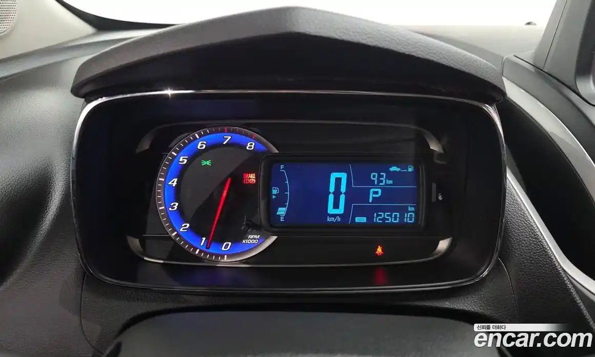 Chevrolet Trax 2014 1.4 Автомат в Москве № 41150, фото 17