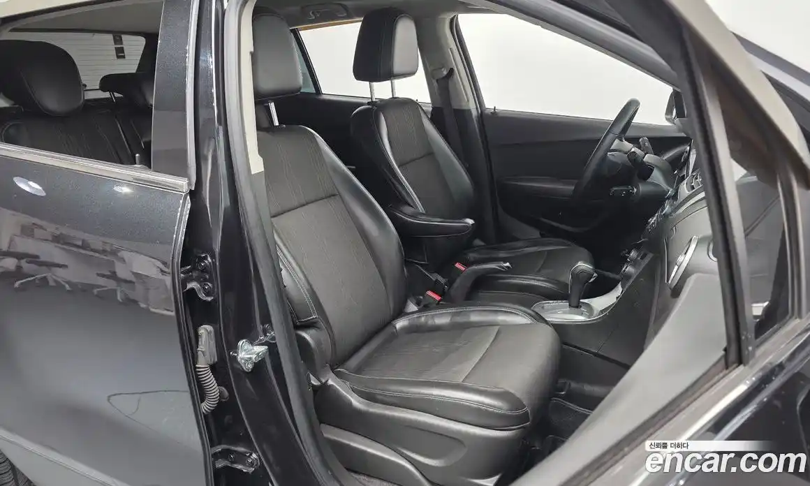 Chevrolet Trax 2014 1.4 Автомат в Москве № 41150, фото 18