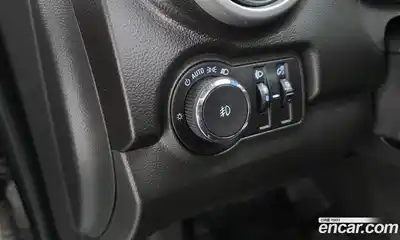 Chevrolet Trax 2014 1.4 Автомат в Москве № 41150, миниатюра 2