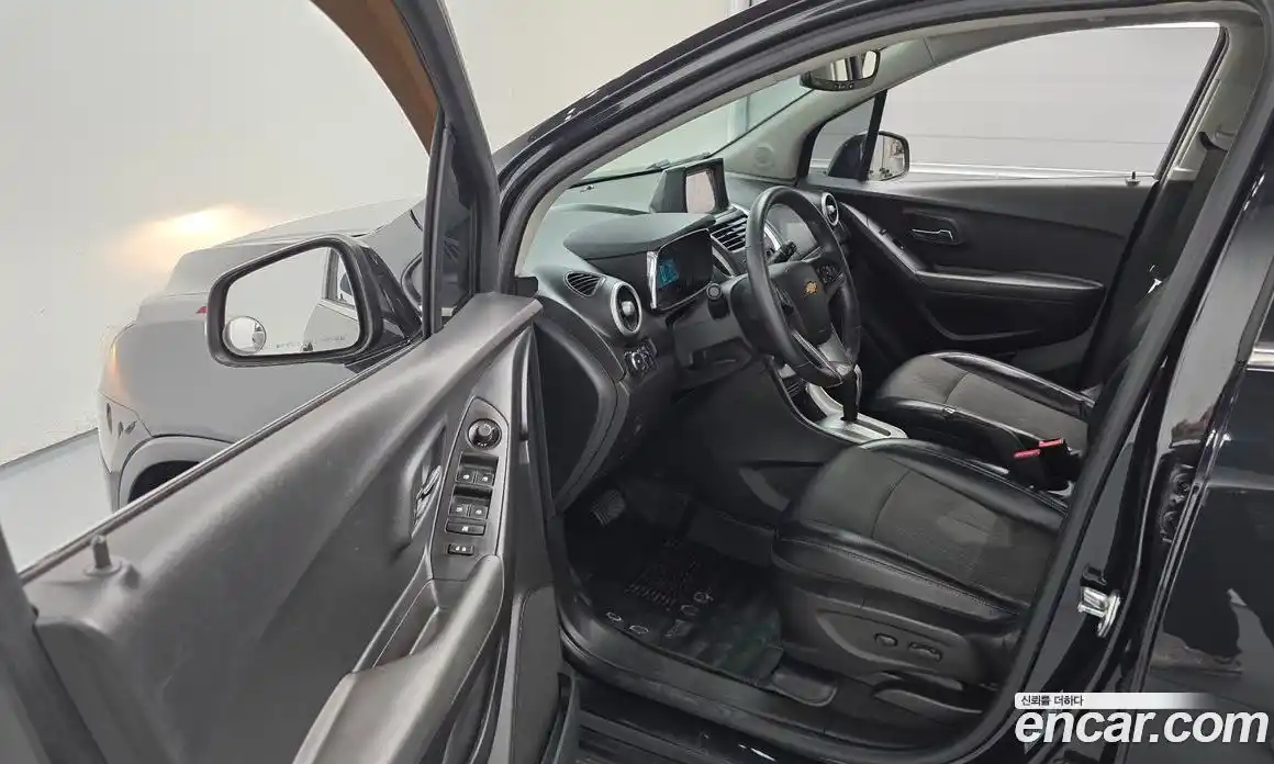 Chevrolet Trax 2014 1.4 Автомат в Москве № 41150, фото 6