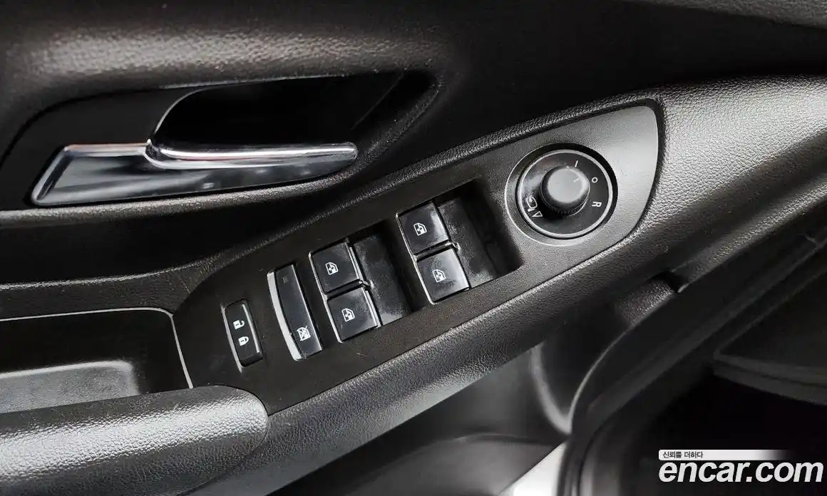 Chevrolet Trax 2021 1.6 Автомат в Москве № 42399, фото 6