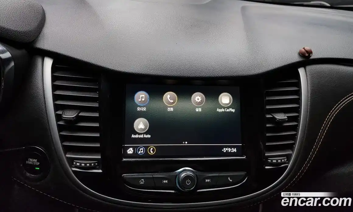 Chevrolet Trax 2021 1.6 Автомат в Москве № 42399, фото 10