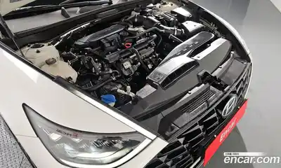 Hyundai Sonata 2021 1.6 Автомат в Москве № 46901, миниатюра 3