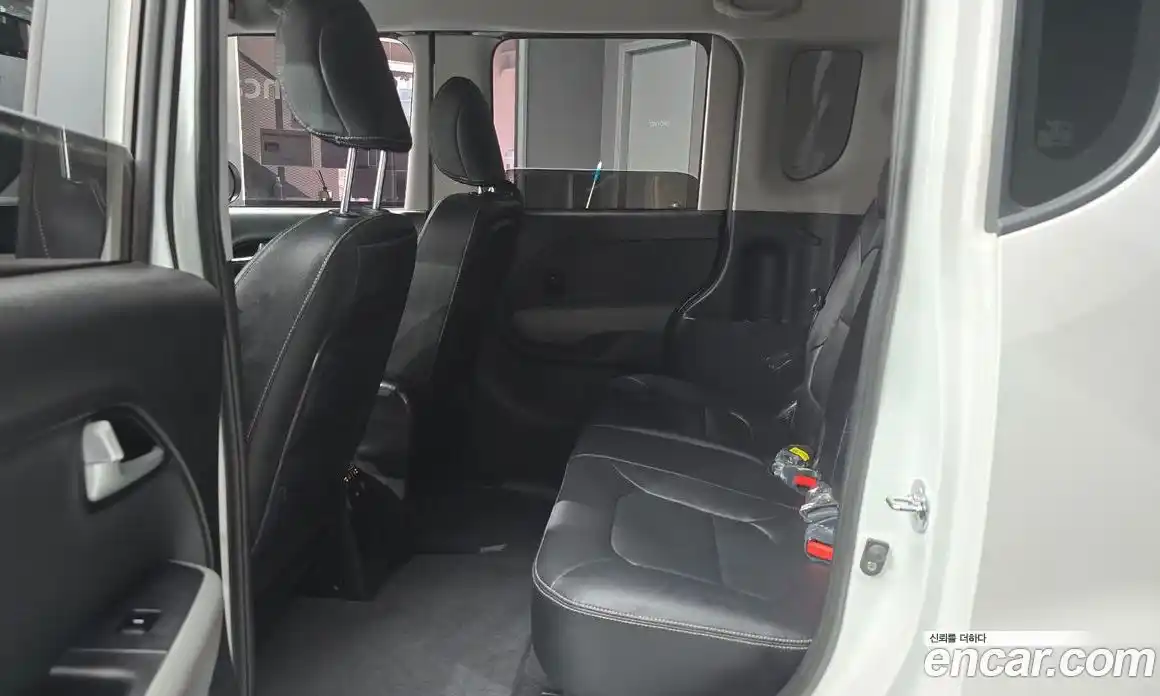 Kia Ray 2024 1.0 Автомат в Москве № 50919, фото 9